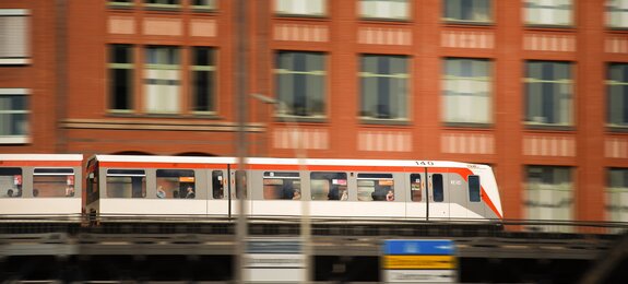 Referenz Hochbahn von Hamburg